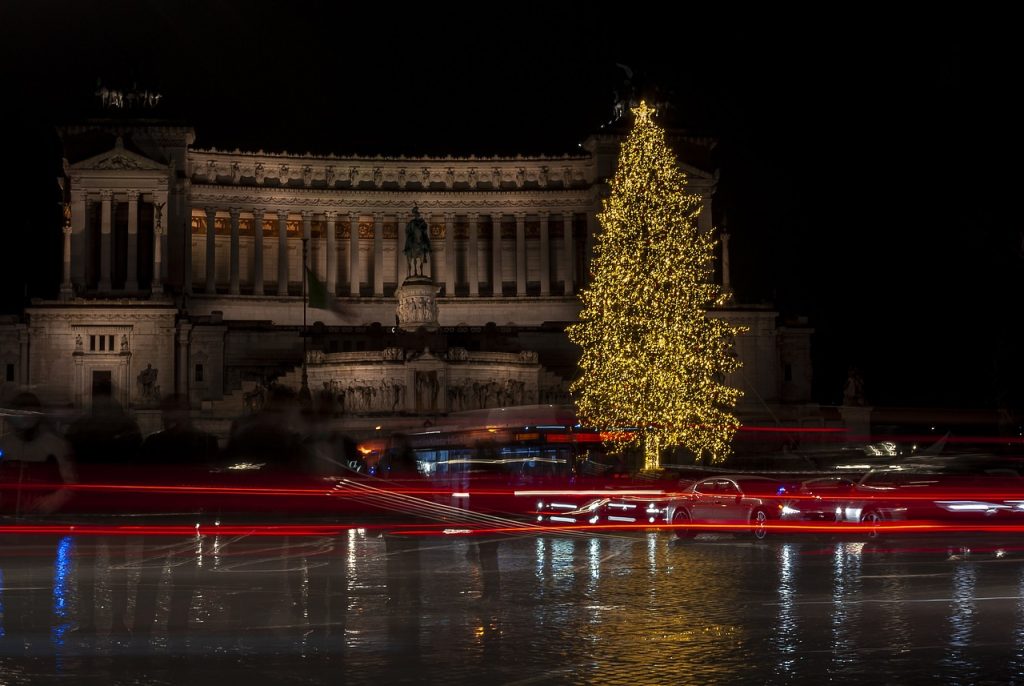 Christmas in Italy, Christmas tree in Rome